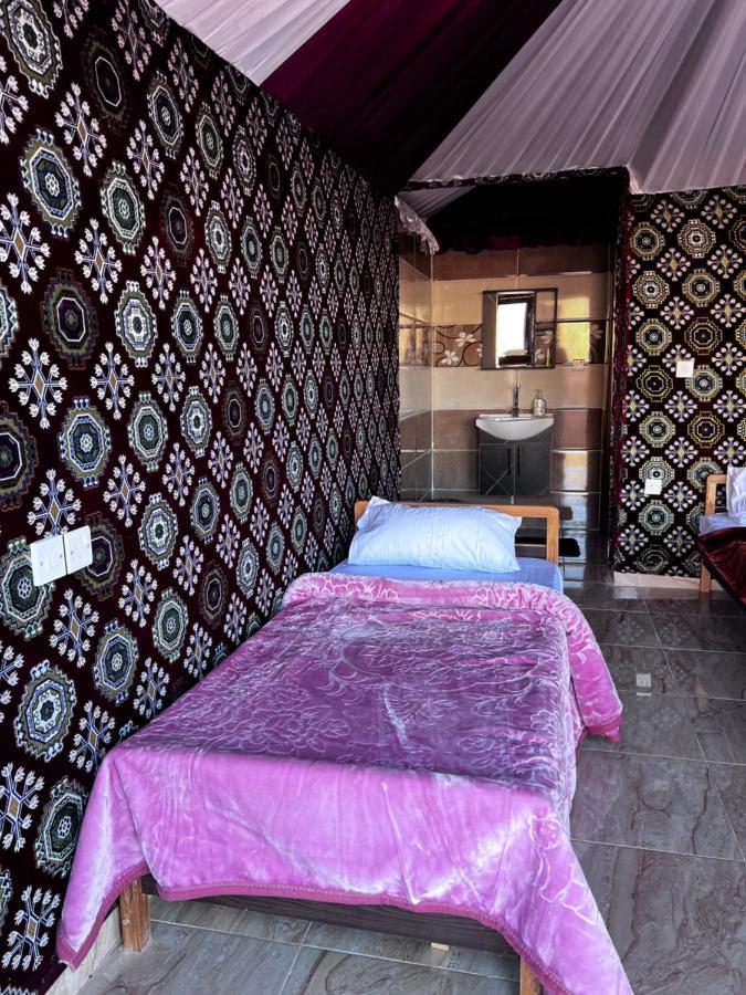 Red Planet Adventures Camp Hotel Wadi Rum Bagian luar foto