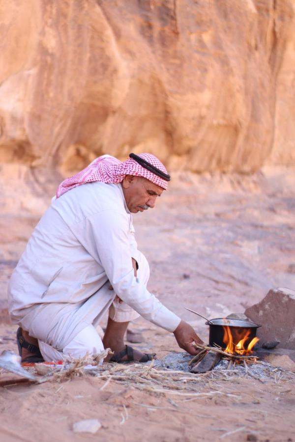 Red Planet Adventures Camp Hotel Wadi Rum Bagian luar foto