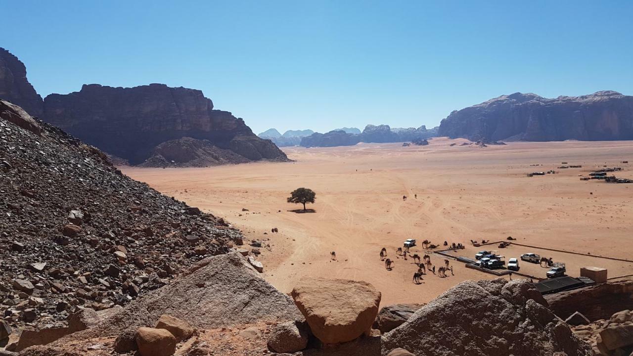 Red Planet Adventures Camp Hotel Wadi Rum Bagian luar foto
