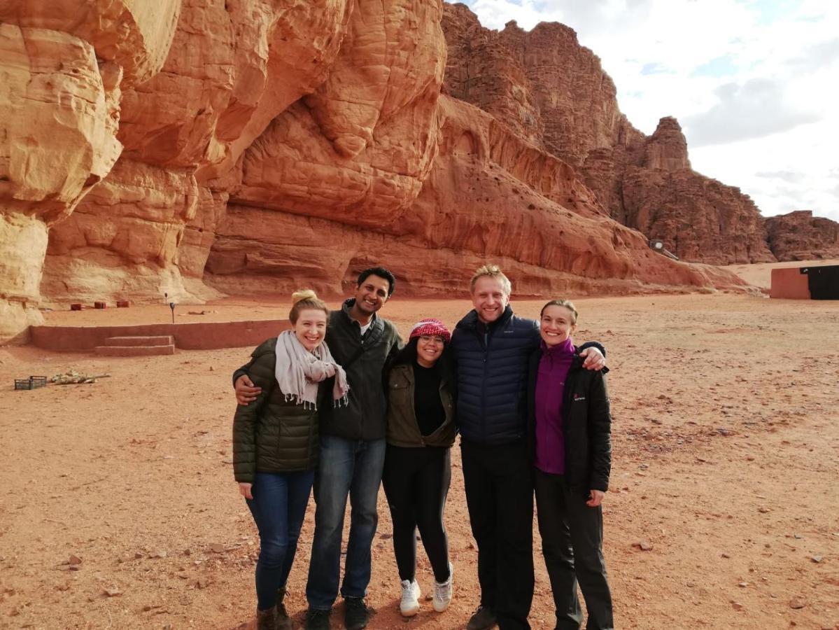 Red Planet Adventures Camp Hotel Wadi Rum Bagian luar foto